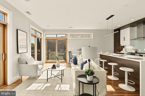 penthouse-3-1337 K St Se, WASHINGTON, DC, 20003-4495 | Card Image
