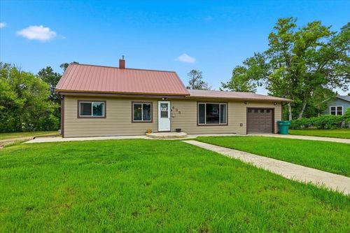 435 Main St, sturgis, SD, 57785-2003 | Card Image