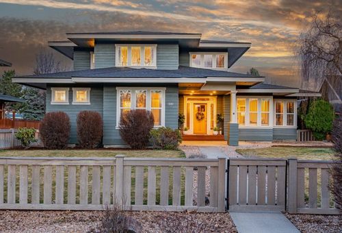 1008 Nw 15th St, Redmond, OR, 97756-7986 | Card Image