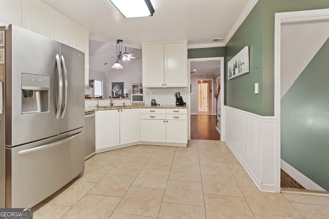 139 Crown Forest Dr, House other with 5 bedrooms, 3 bathrooms and null parking in Mcdonough GA | Image 11