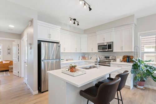 1001-250 Fireside View, Cochrane, AB, T4C2M2 | Card Image