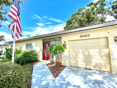 6067 43rd Ter N, KENNETH CITY, FL, 33709-5142 | Card Image