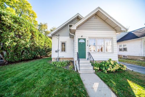 216 10th Ave Ne, Rochester, MN, 55906-4447 | Card Image