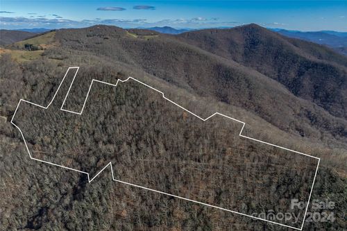 999 Braves Knob Rd, Maggie Valley, NC, 28751 | Card Image