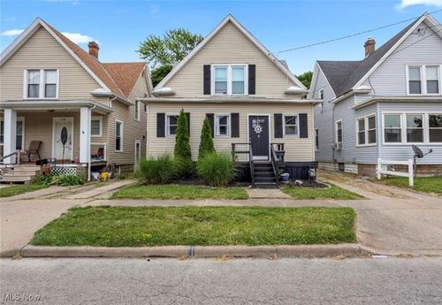 616 Mcewen St, Sandusky, OH, 44870-3849 | Card Image