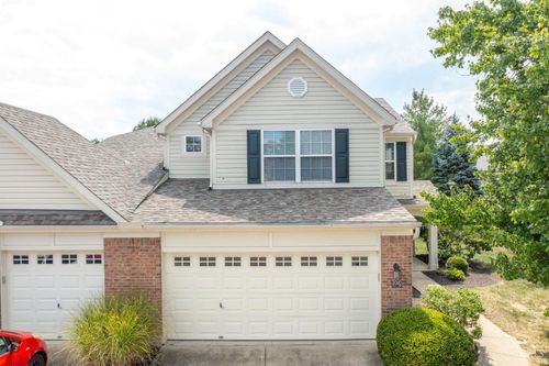 2010 Commons Cir, Batavia, OH, 45103-7116 | Card Image