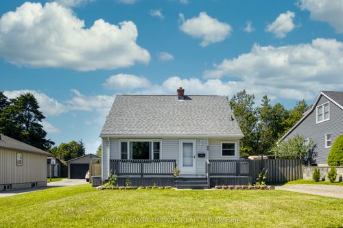40 Magee St, London, ON, N5W1C7 | Card Image