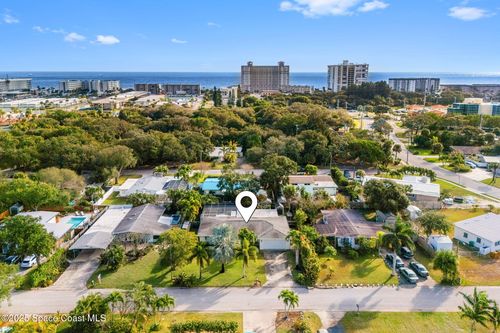 926 Santa Cruz Rd, Cocoa Beach, FL, 32931-3057 | Card Image