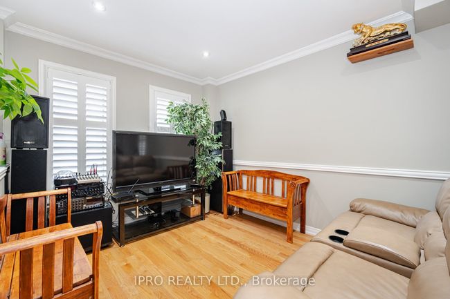 19 Citronella Lane, House other with 6 bedrooms, 4 bathrooms and 4 parking in Brampton ON | Image 4