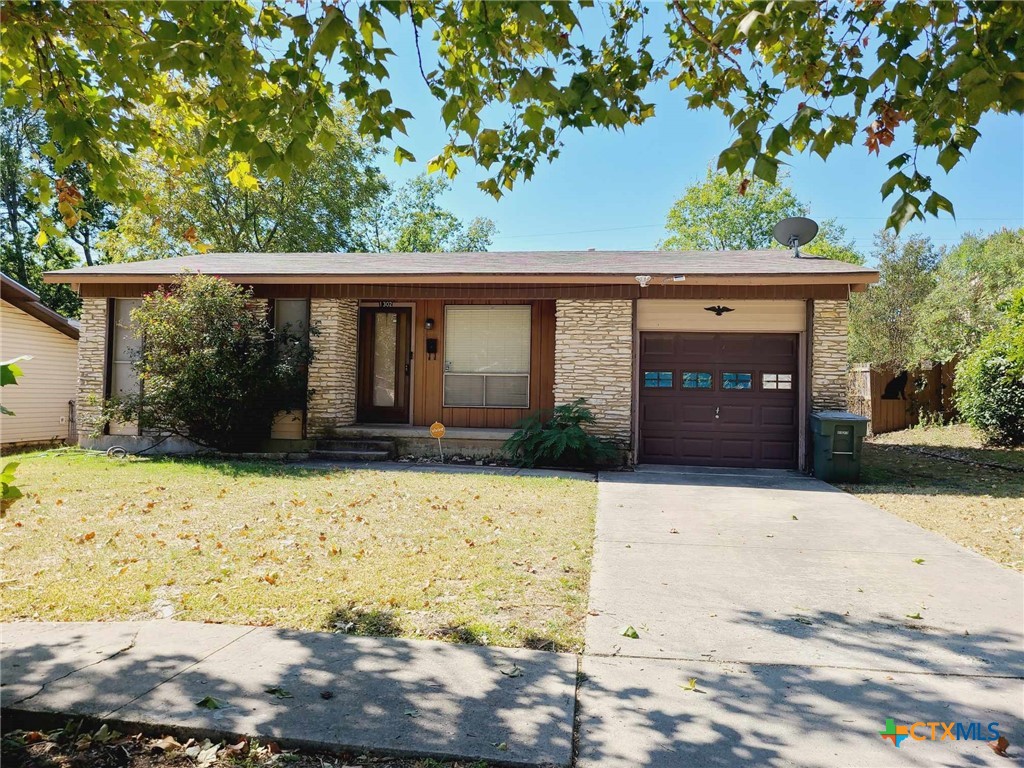 Westover Dr, Killeen, TX 76549