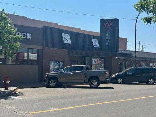 102-5224 48 Avenue, Taber, AB, T1G1S7 | Card Image