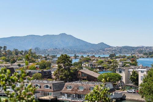 11 Alcatraz Ave, Belvedere Tiburon, CA, 94920-2501 | Card Image