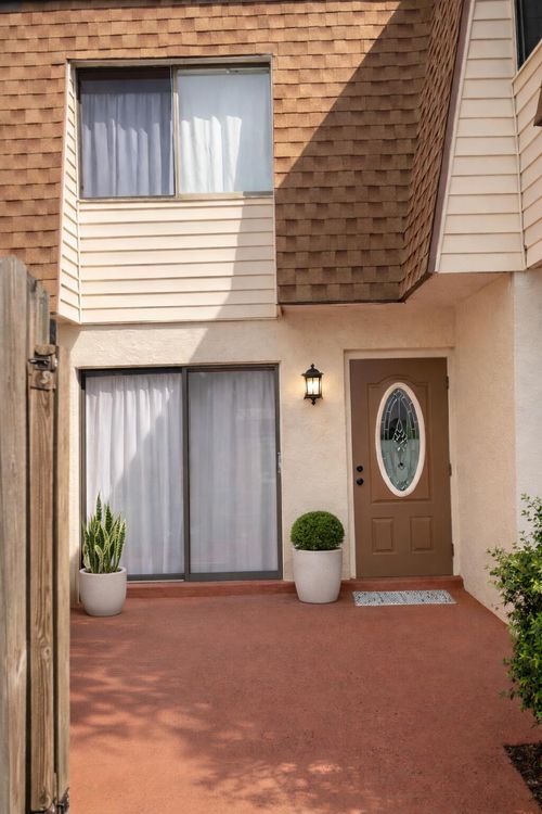 715 W Ocean Ave, Lantana, FL, 33462-2708 | Card Image