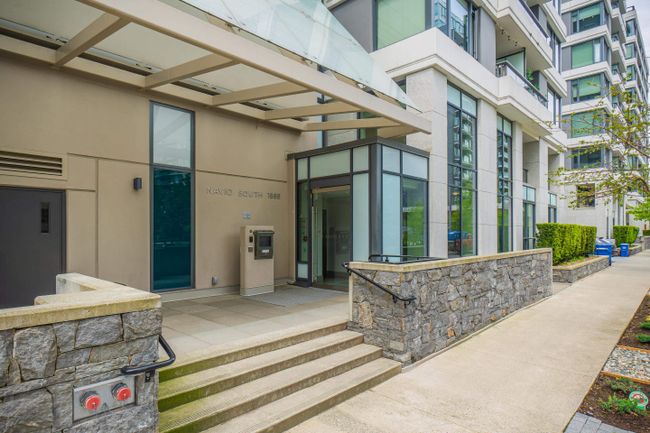 1106 - 1688 Pullman Porter Street, Condo with 2 bedrooms, 2 bathrooms and 1 parking in Vancouver BC | Image 32