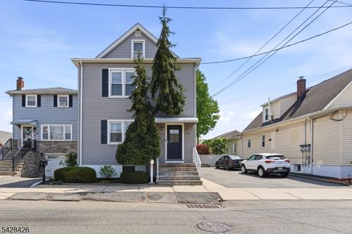 107 Mount Prospect Ave, Clifton, NJ, 07013-1919 | Card Image