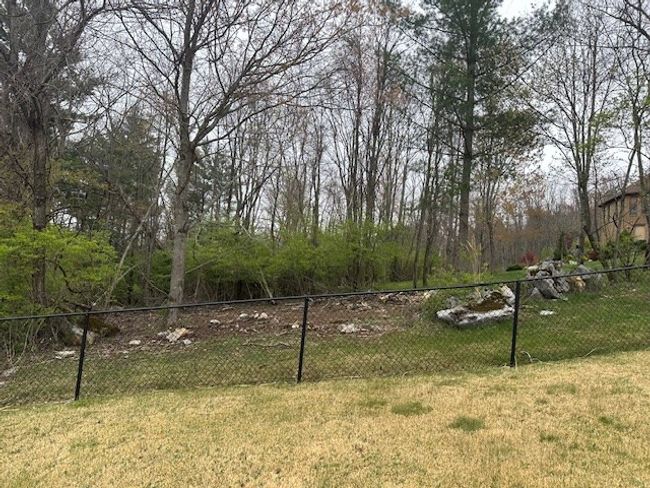 625 Robin St, House other with 3 bedrooms, 3 bathrooms and 2 parking in Bluefield VA | Image 33