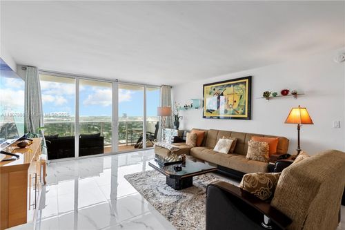 apt-2310-3140 S Ocean Dr, Hallandale Beach, FL, 33009-7254 | Card Image