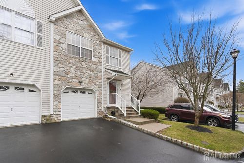 17 Edith Pl, Somerset, NJ, 08873-7609 | Card Image