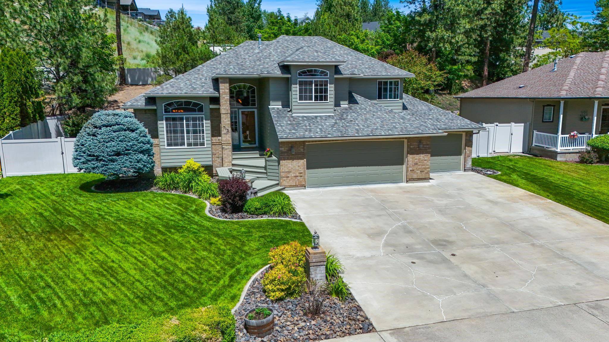 Huron Dr, Spokane, WA 99208