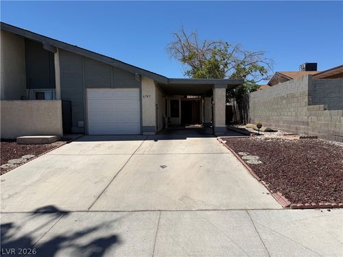 6747 Flora Dr, Las Vegas, NV, 89103-3132 | Card Image