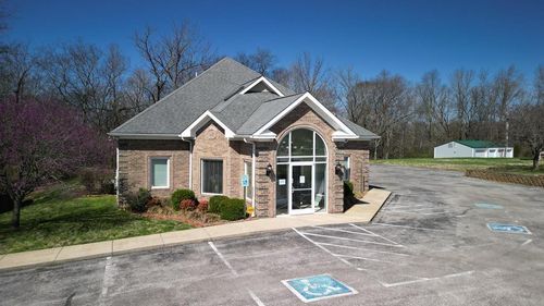 315 Cool Water Ct, Hopkinsville, KY, 42240-8738 | Card Image