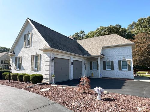 6947 Meadowview Dr, Lambertville, MI, 48144-9770 | Card Image
