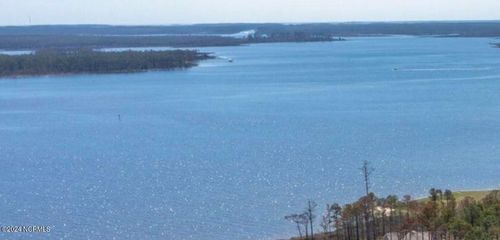 10 Gray Goose Dr, Aurora, NC, 27806 | Card Image