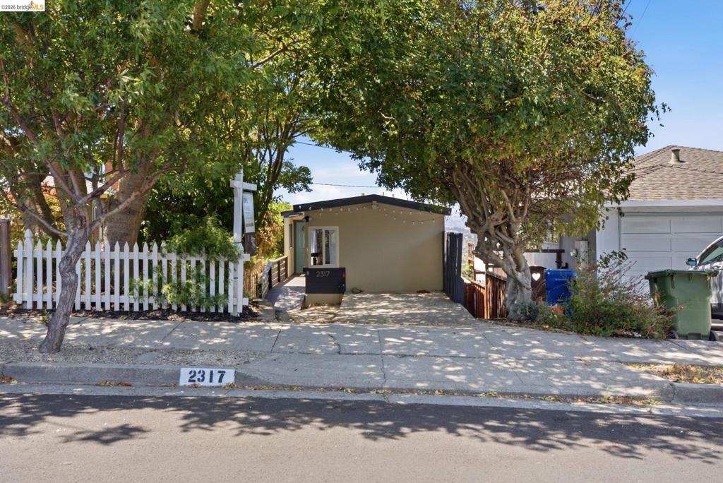 Residential in El Cerrito 2