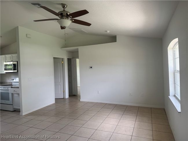 1411 Bittersweet St, House other with 3 bedrooms, 2 bathrooms and null parking in LAKE PLACID FL | Image 4