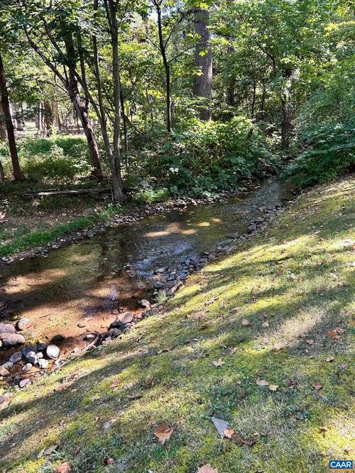 11 Bellflower Ln, NELLYSFORD, VA, 22958-8003 | Card Image