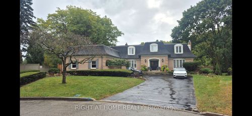 21 Post Horn Pl, Waterloo, ON, N2L5E8 | Card Image