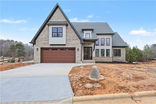 4320 Griffins Gate Ln, Greensboro, NC, 27407-7950 | Card Image