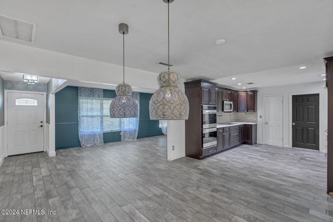 3215 Crosby Ln, House other with 4 bedrooms, 2 bathrooms and null parking in JACKSONVILLE FL | Image 7