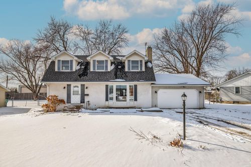7533 Imperial Dr N, Brooklyn Park, MN, 55443-3217 | Card Image