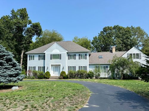 29 Page Rd, Weston, MA, 02493-2130 | Card Image