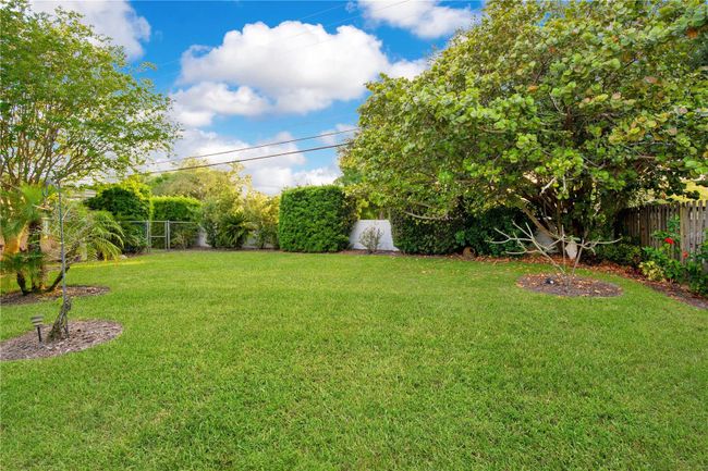 Rear yard | Image 27