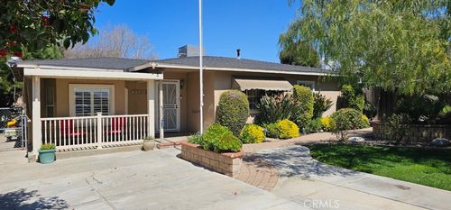 33518 Colorado St, Yucaipa, CA, 92399-2133 | Card Image