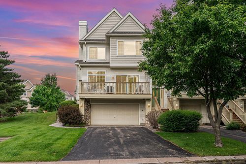 13832 54th Ave N, Plymouth, MN, 55446-1154 | Card Image