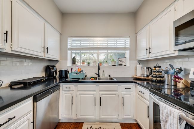 APT-506 - 9801 Royal Ln, Condo with 2 bedrooms, 3 bathrooms and null parking in Dallas TX | Image 8
