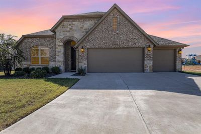 226 Hedgewood Drive, House other with 4 bedrooms, 3 bathrooms and null parking in Waxahachie TX | Image 1