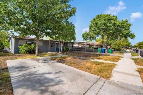 101-310 E Hutchins Pl, San Antonio, TX, 78221-2436 | Card Image