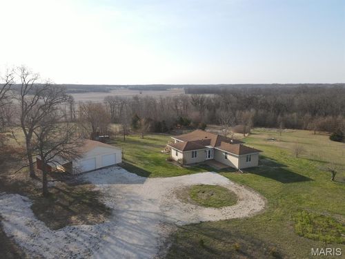 3181 Highway P, Durham, MO, 63438-2008 | Card Image
