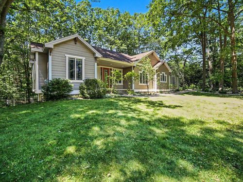 1561 N Wooded Lake Drive, Hamlin Township, MI, 49431 | Card Image