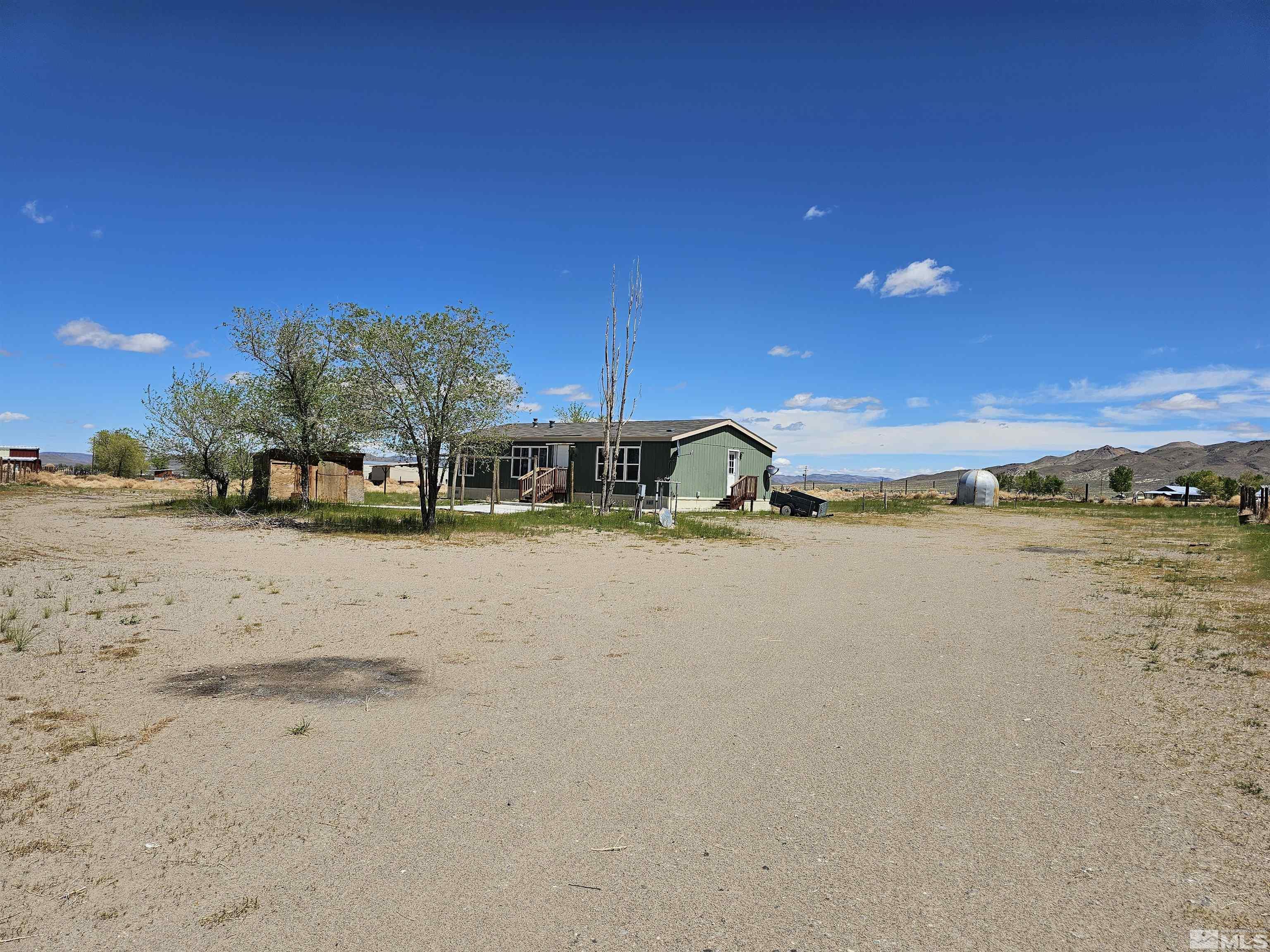 Holmes Ct, Yerington, NV 89447