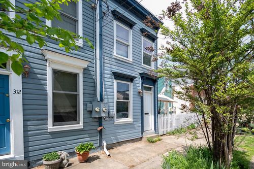 12-312 N Henry St, ALEXANDRIA, VA, 22314-2439 | Card Image