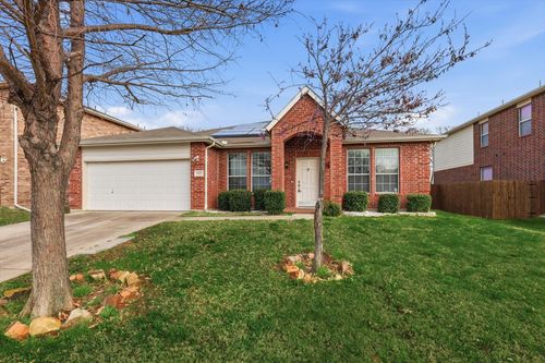 9212 Wellington Drive, Little Elm, TX, 75068 | Card Image