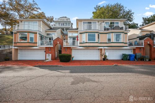 265 Front St, Perth Amboy, NJ, 08861-4416 | Card Image