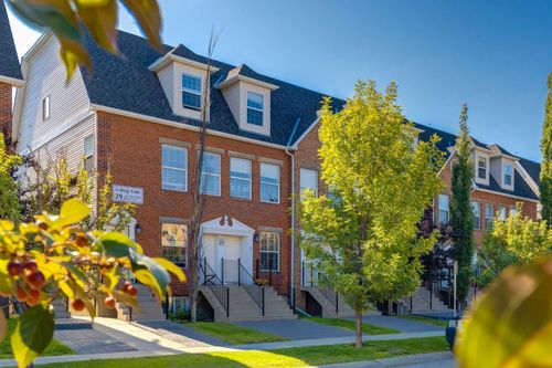 7-29 Springborough Boulevard Sw, Calgary, AB, T3H5V7 | Card Image