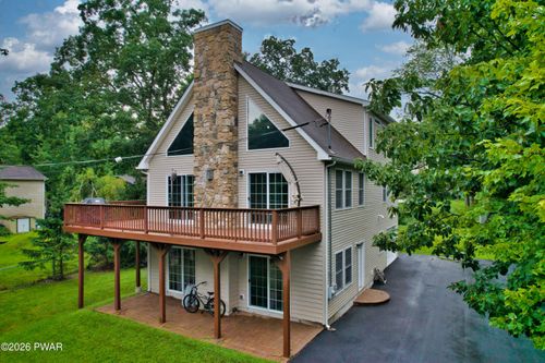 187 Skyview Rd, Dingmans Ferry, PA, 18328-4041 | Card Image