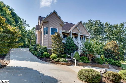 18 Glens Choice Ct, Greenville, SC, 29609-6447 | Card Image